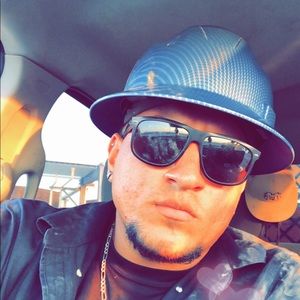 Meet your Posher, Zackary